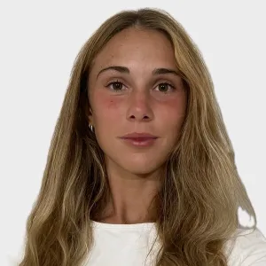Alessia - Insegnante di aiuto compiti - Napoli