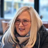 Marilu - Professor de auxílio para alunos com autismo - Porto Alegre