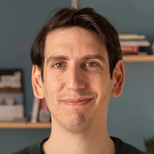 Tristan - Prof de marketing - Paris