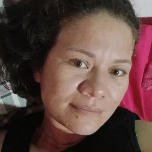 Suzane - Professor de português para estrangeiros - Limondeua