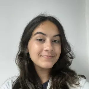 Elisa - Professor de química - Rio de Janeiro
