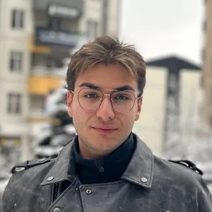 Rahmi Burak - Fransızca öğretmeni - Kayseri