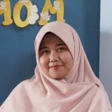 Karima - Guru lectures du coran  - Kecamatan Beji