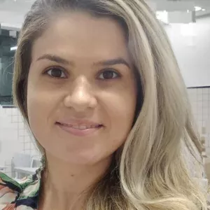 Eleneide - Professor de português para estrangeiros - Salvador