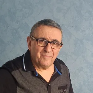 Edik - Prof de guitare - Poitiers