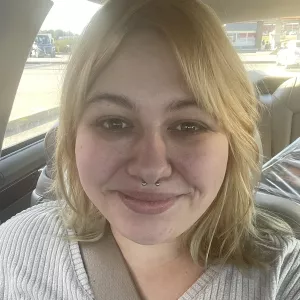 Caitlyn - English tutor - Meadow Creek
