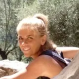Daniela - Insegnante di aiuto tesi - Casoria