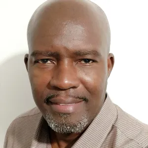 Jair - profesor de comprensión oral en Español - 