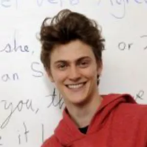 Harvey - English tutor - Folkestone
