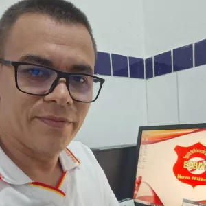 Alexandre Melo - Professor de português para estrangeiros - Traipu