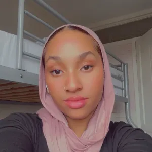 Fay - Quran tutor - London
