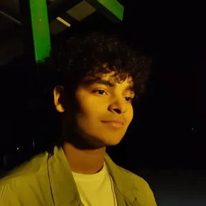 Varun - English tutor - Satna