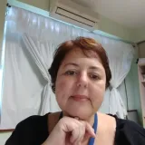 Luciana - Prof de marketing - Centro