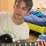 Emilio - Insegnante di chitarra - Napoli