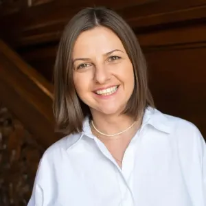 Alina - Profesor pentru Traducere în Engleză - București