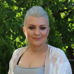 Ivana - Nastavnik hemije - Kragujevac