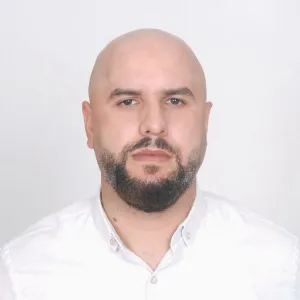 Sakhr - Prof d'arabe - Meknès