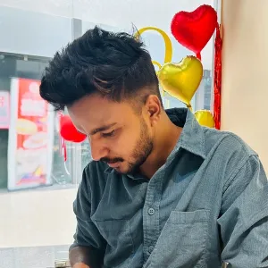 Navas - Accounting teacher - Padinjarathara
