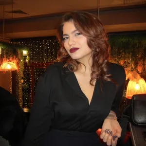 Erika - Profesor de matematică - Iași