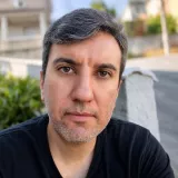 Victor - Professor de física - Rio de Janeiro
