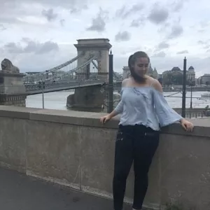 Lydia - Englischlehrerin - Schwaigern