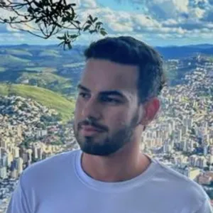 Gustavo - Prof de espanhol - Ibitiúra de Minas