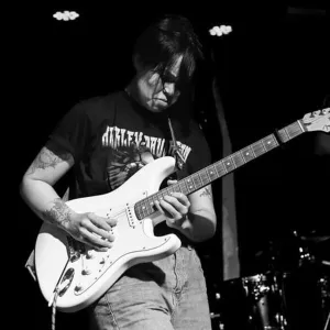 Maz - Guitar Tutor - London