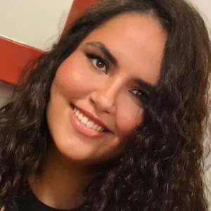 Maria - Professor de matemática - Campina Grande