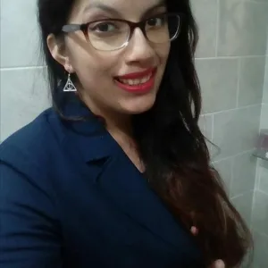 Paula - profesor de derecho laboral - Antofagasta