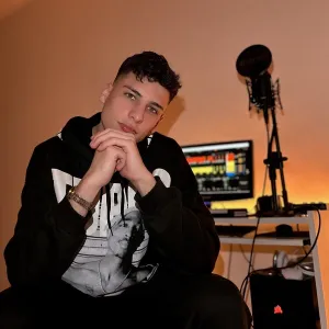 Francisco - Profesor de producción musical - Martín Coronado