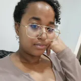 Daniela - Profe de diseño gráfico - Parla