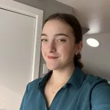 Julianne - Graphisme tutor - Longueuil