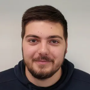 Russell - Chemistry tutor - Cardiff