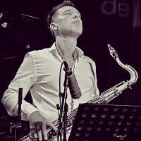 Saxophone lessons by state certified teacher, classical or jazz, from beginner to advanced