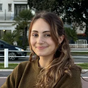 Mathilde - Prof d'aide aux devoirs - Fréjus