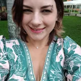 Alyne - Prof de inglês - Curitiba
