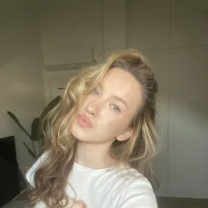 Amelia - Nauczyciela niemieckiego - Zgorzelec