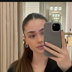 Oriana - profesor de inglés - 
