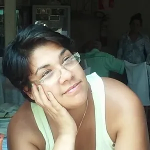 Veronica - Profe de portugués brasileño - José C. Paz