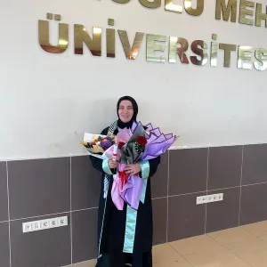 Büşra - Din kültürü ve ahlak bilgisi öğretmeni - Konya