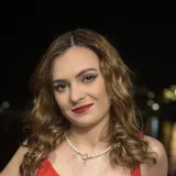Emilija - učitelj engleskog - Стара Пазова