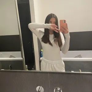 Chiara - Insegnante di aiuto compiti - Milano