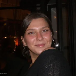 Nesibe Serra - Lehrkraft für Englisch - Bonn