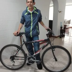 Herly Daniel - profesor de inglés - 