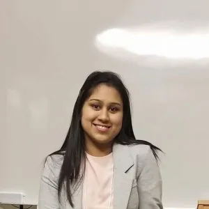 Prachi - Accounting tutor - Penticton