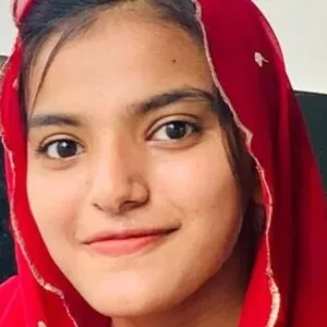 Amna - Maths tutor - Areekode