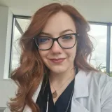 Mirela - Profesor de biologie - Constanța