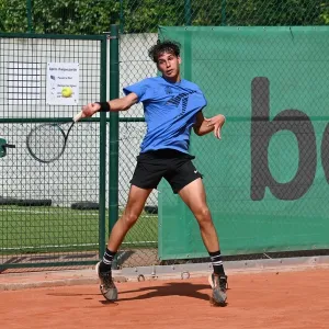 Youri - Prof de tennis - Woluwe-Saint-Pierre