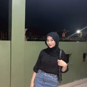 Nur azisah - Guru berita saat ini - Makassar