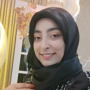 Emine - Din kültürü ve ahlak bilgisi öğretmeni - 